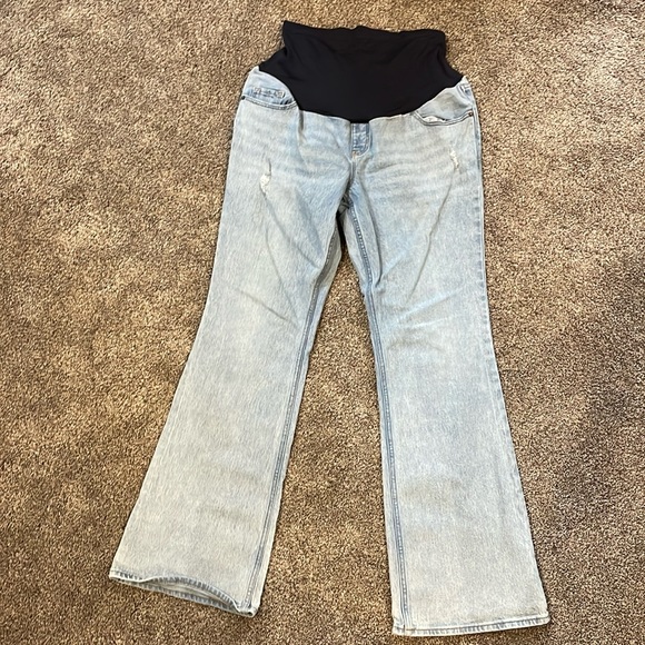 Old Navy Maternity Light Wash Maternity Jean 14 long - Picture 1 of 5